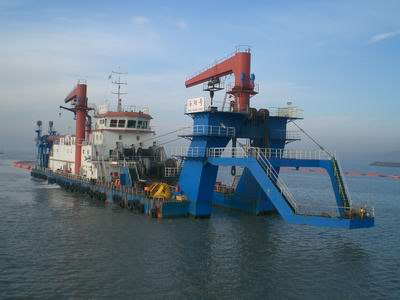 大(dà)連長(cháng)興島疏浚吹填工(gōng)程