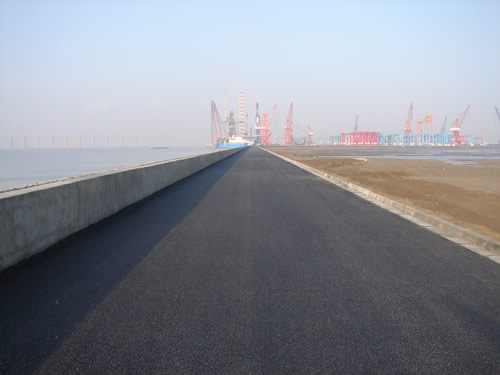 新通(tōng)海(hǎi)沙南(nán)通(tōng)開(kāi)發區(qū)下(xià)段岸線綜合整治工(gōng)程