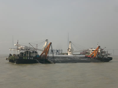 新通(tōng)海(hǎi)沙南(nán)通(tōng)開(kāi)發區(qū)下(xià)段岸線綜合整治工(gōng)程順利開(kāi)工(gōng)